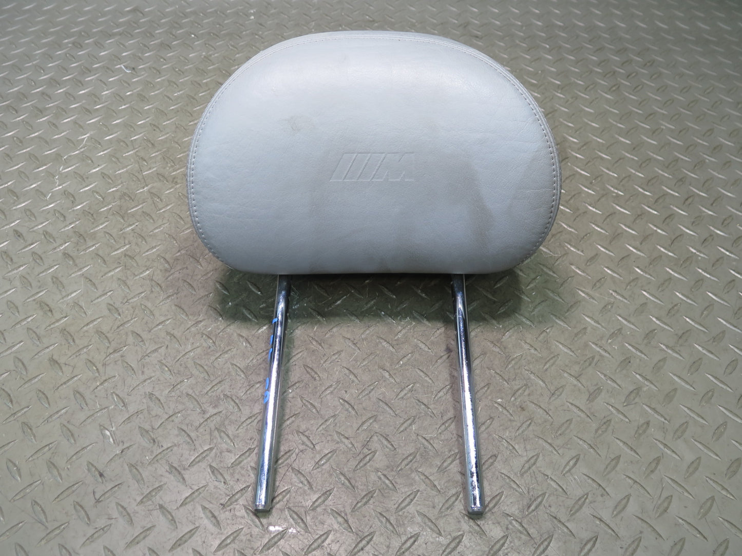 2001-2006 BMW E46 M3 Coupe Front Left or Right Sport Seat Leather Headrest Gray