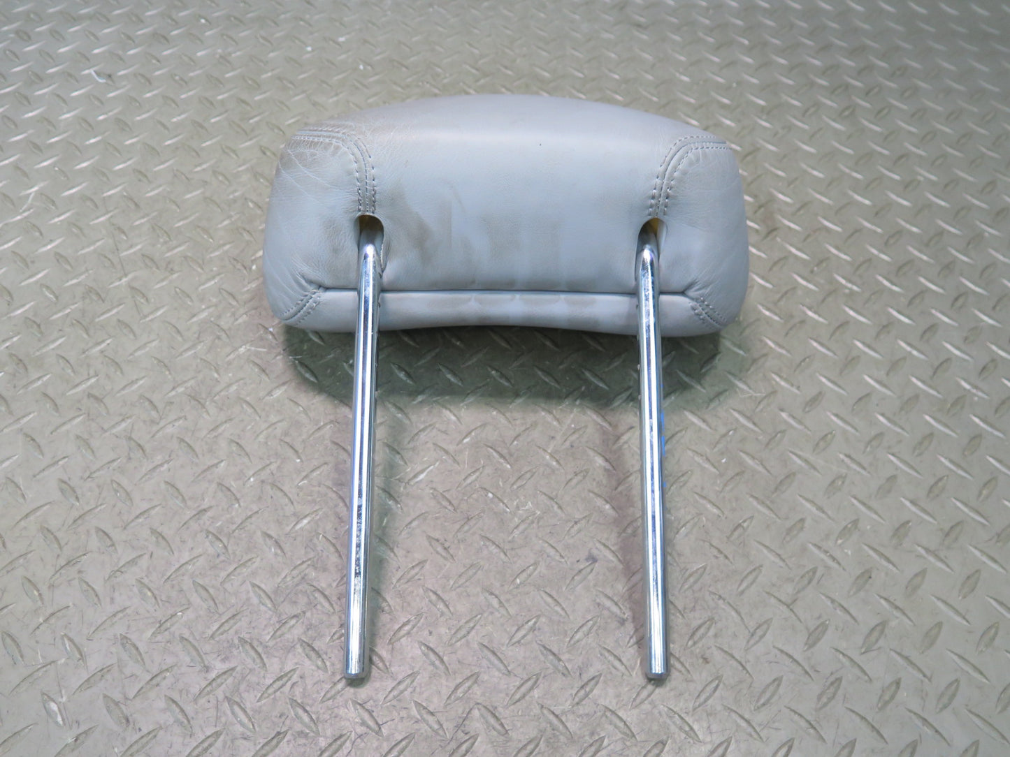 2001-2006 BMW E46 M3 Coupe Front Left or Right Sport Seat Leather Headrest Gray