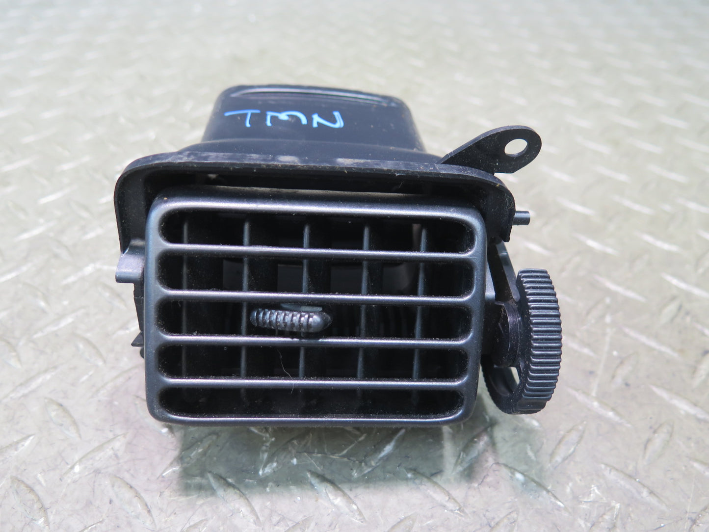 00-05 Toyota MR2 Spyder ZZW30L Dash Front Left Right A/C Air Vent Grille Set OEM