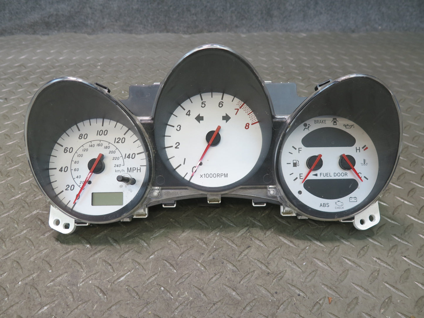 00-02 Toyota MR2 Spyder ZZW30L M/T Instrument Cluster Gauge Speedometer 165K OEM