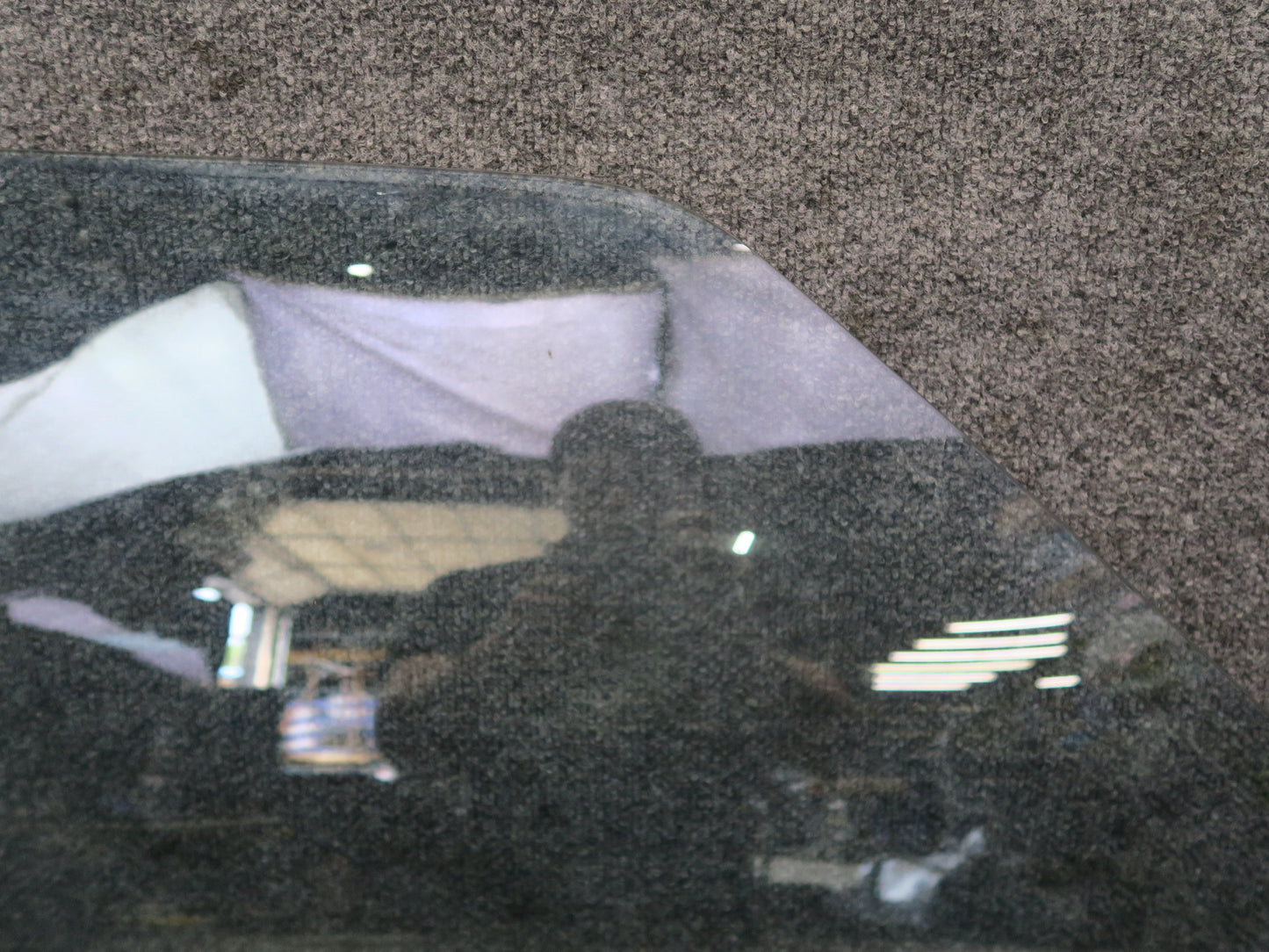 84-88 Toyota Cressida MX73 Sedan Front Right Passenger Door Window Glass OEM