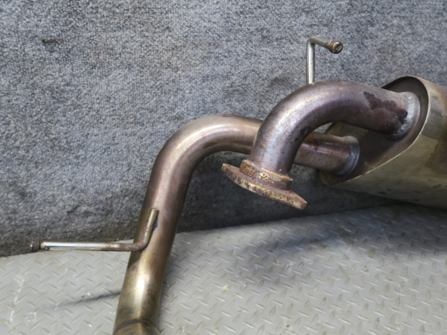 00-02 Toyota MR2 Spyder ZZW30L Rear Exhaust Muffler w Tip OEM