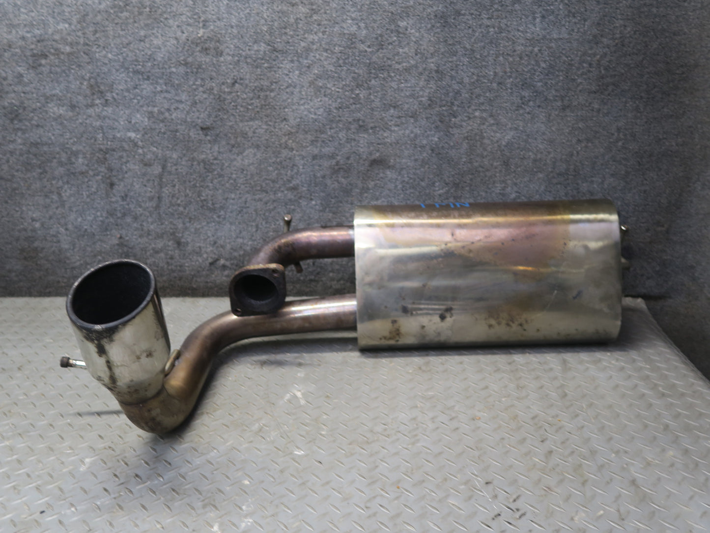 00-02 Toyota MR2 Spyder ZZW30L Rear Exhaust Muffler w Tip OEM
