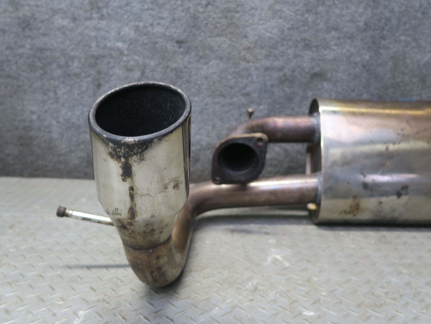 00-02 Toyota MR2 Spyder ZZW30L Rear Exhaust Muffler w Tip OEM