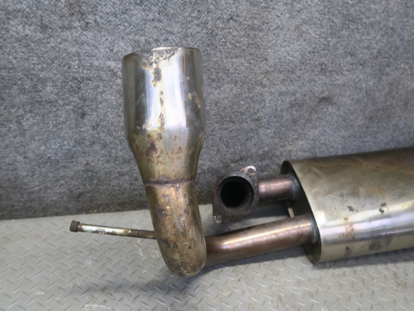 00-02 Toyota MR2 Spyder ZZW30L Rear Exhaust Muffler w Tip OEM
