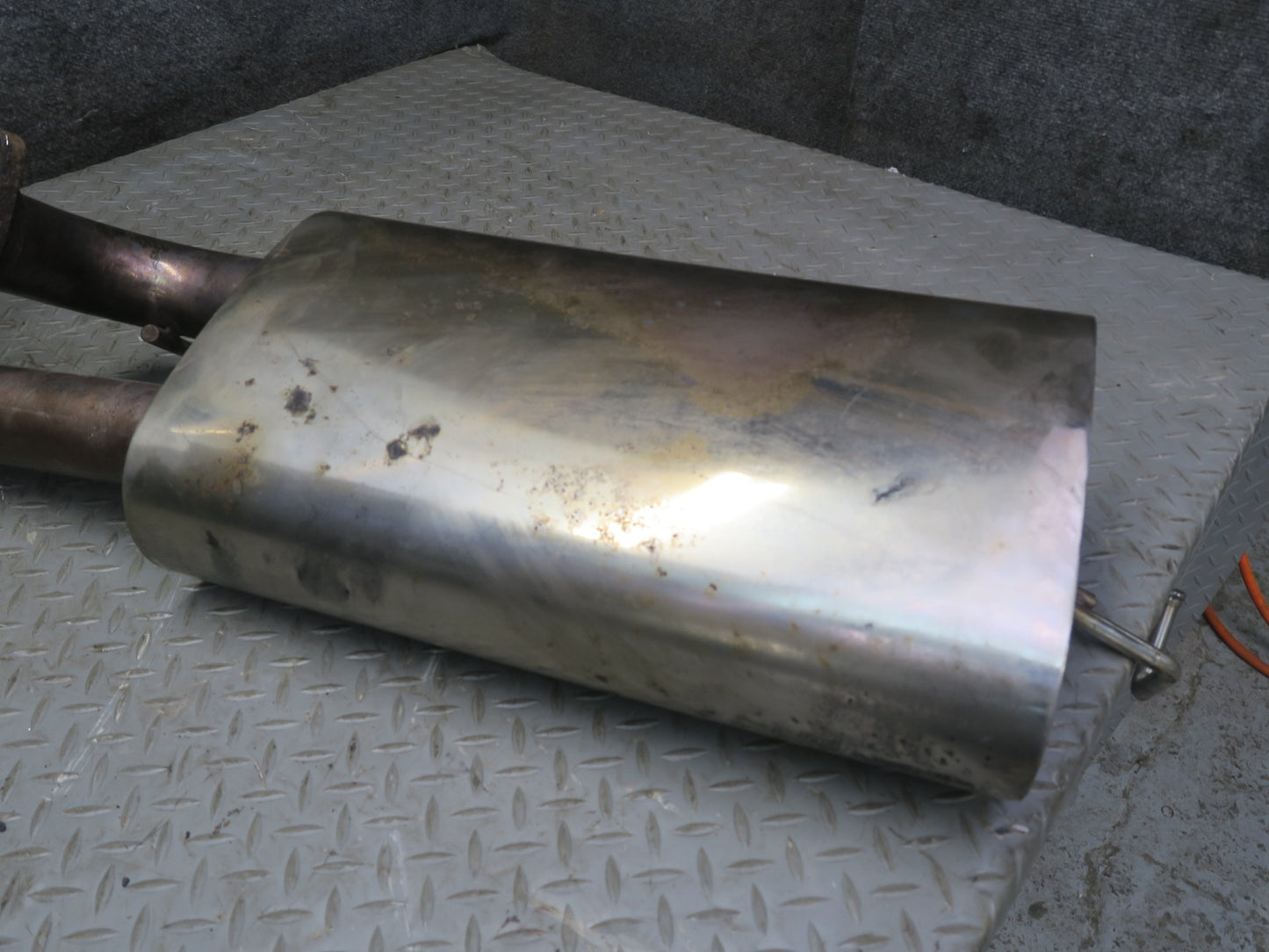00-02 Toyota MR2 Spyder ZZW30L Rear Exhaust Muffler w Tip OEM