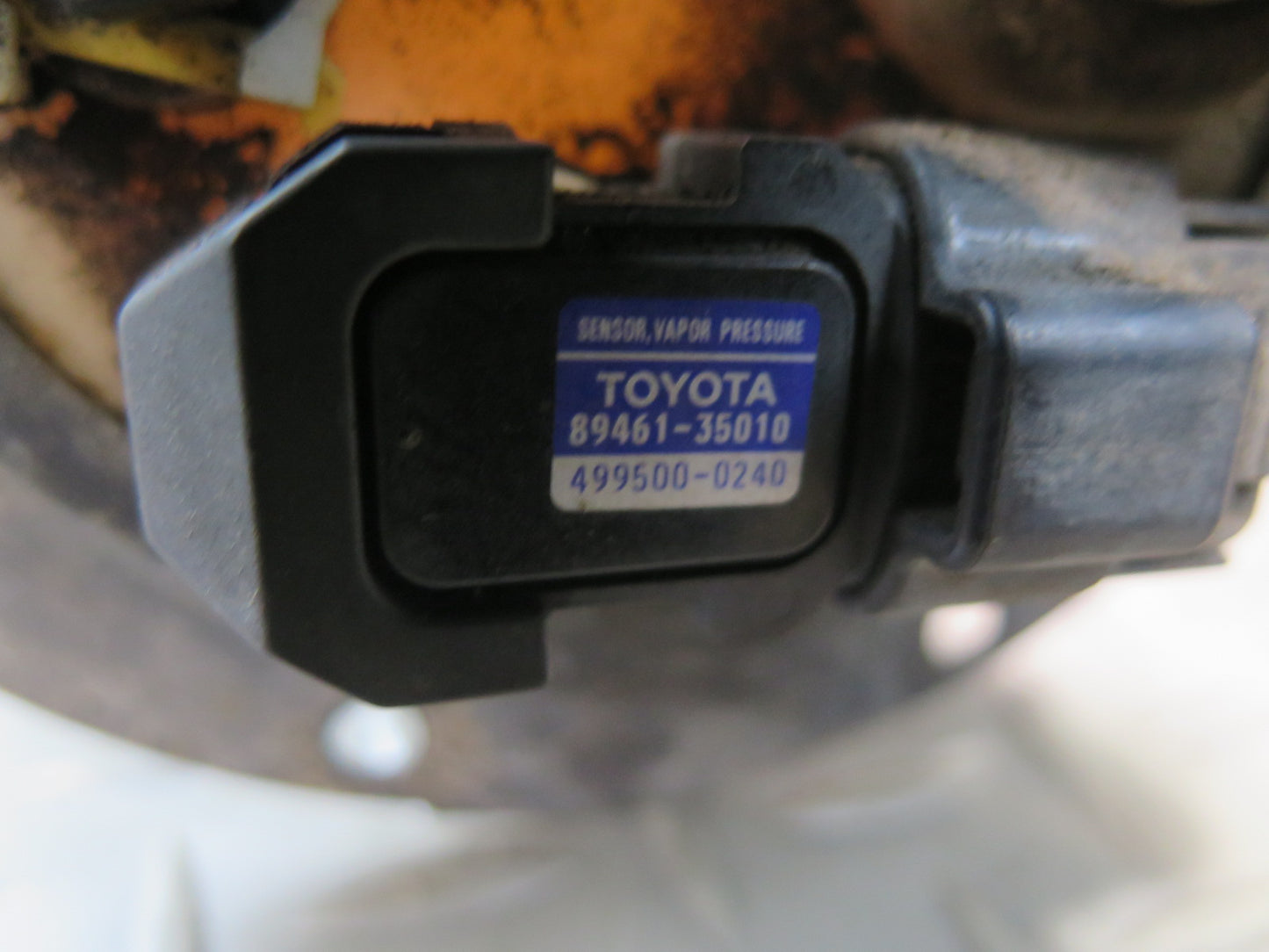 00-05 Toyota MR2 Spyder ZZW30L Fuel Pump Level Sensor Assembly OEM