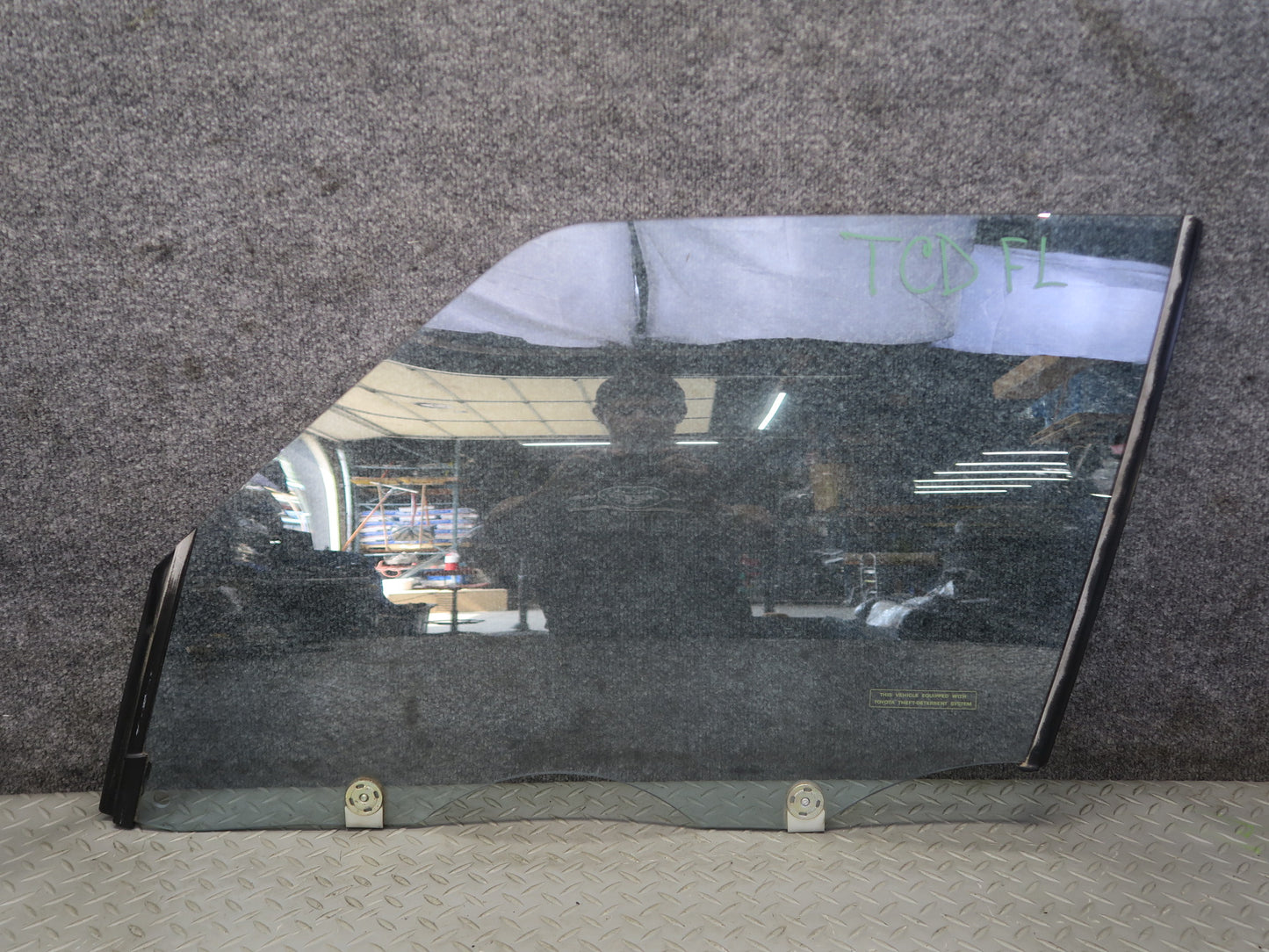 84-88 Toyota Cressida MX73 Sedan Front Left Driver Door Window Glass OEM