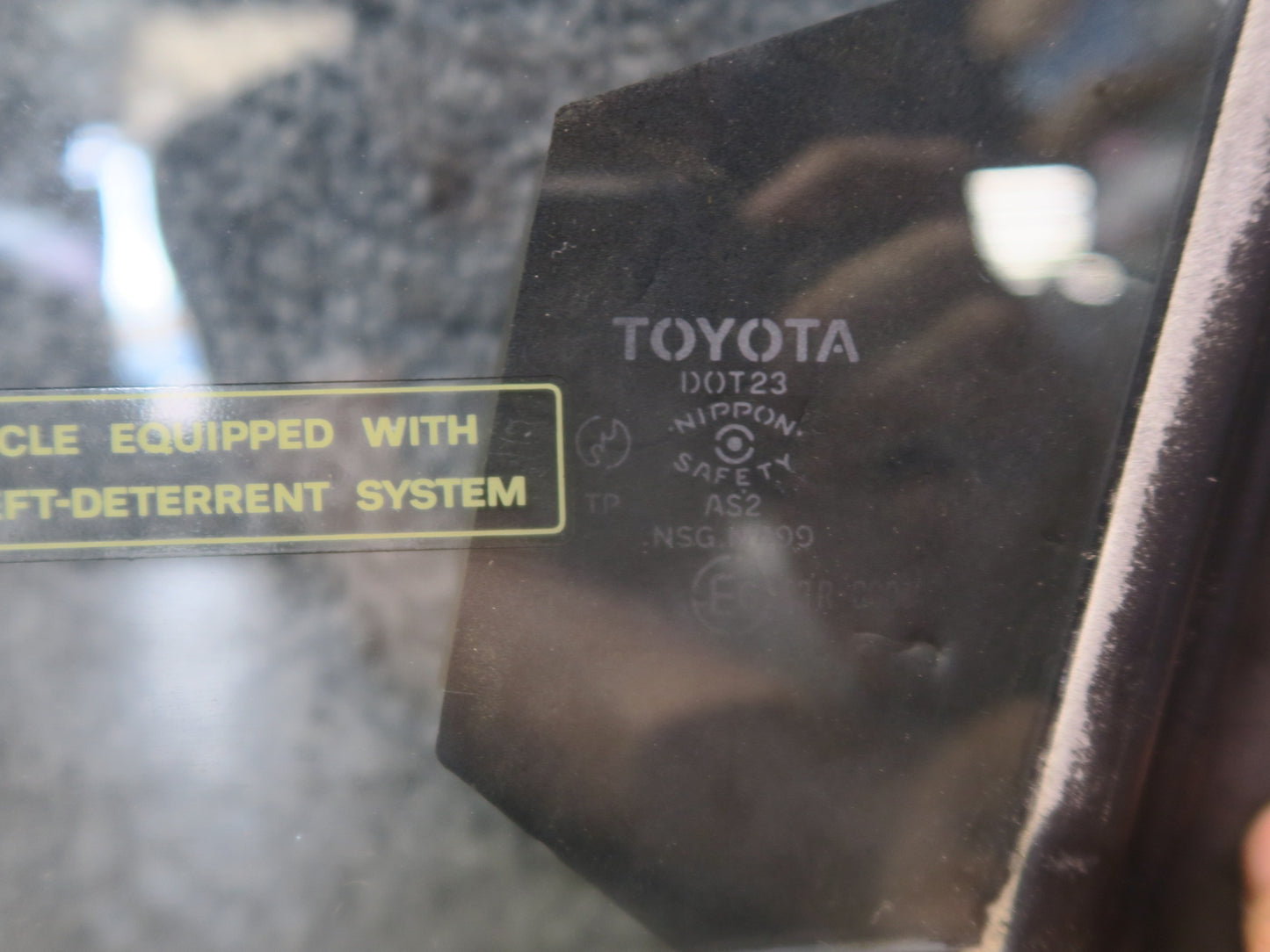 84-88 Toyota Cressida MX73 Sedan Front Left Driver Door Window Glass OEM