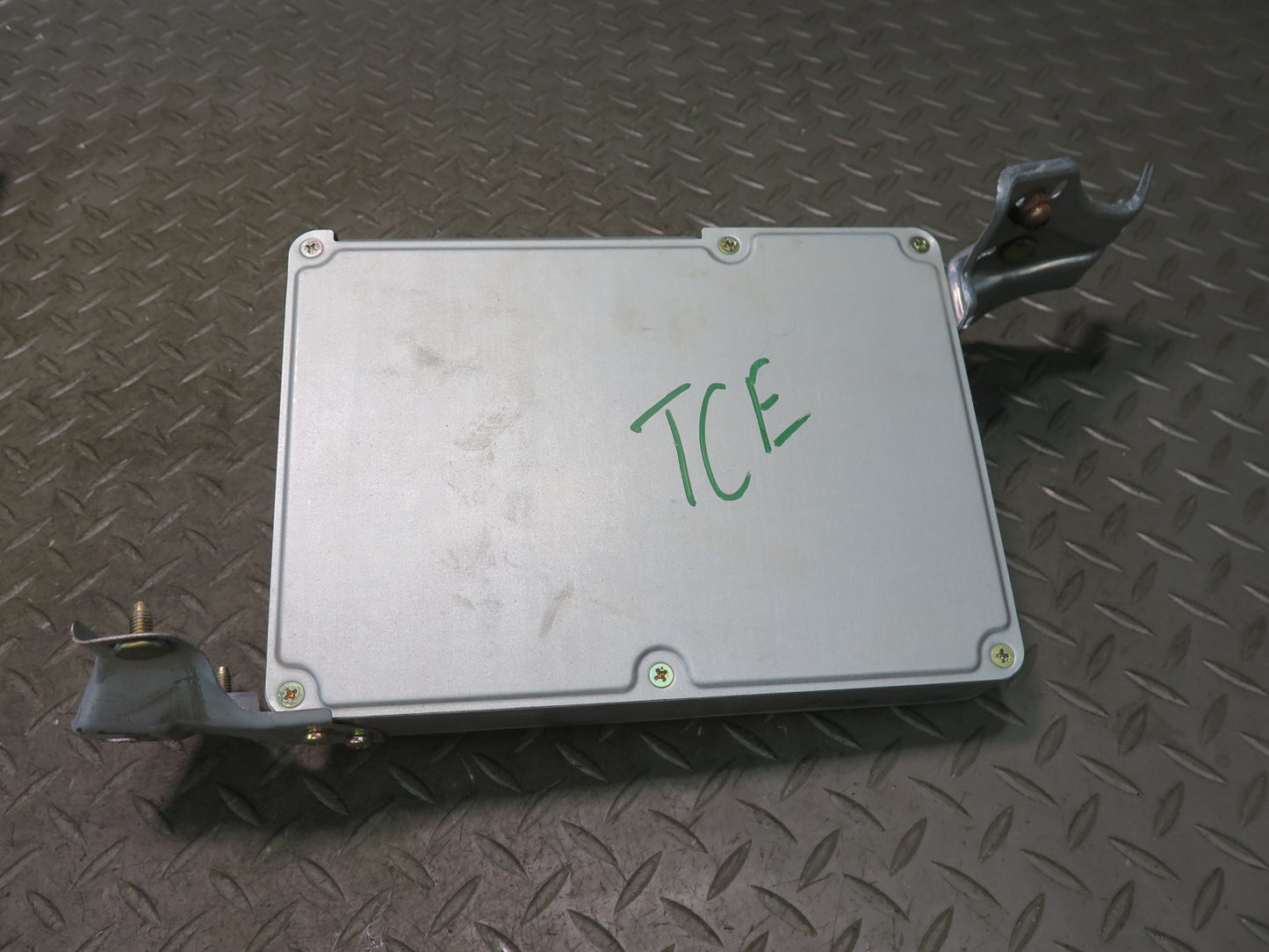 1995 Toyota Celsior RHD ECM ECU MPX Ignition Lock KEY Fuel Door Trunk Switch Set