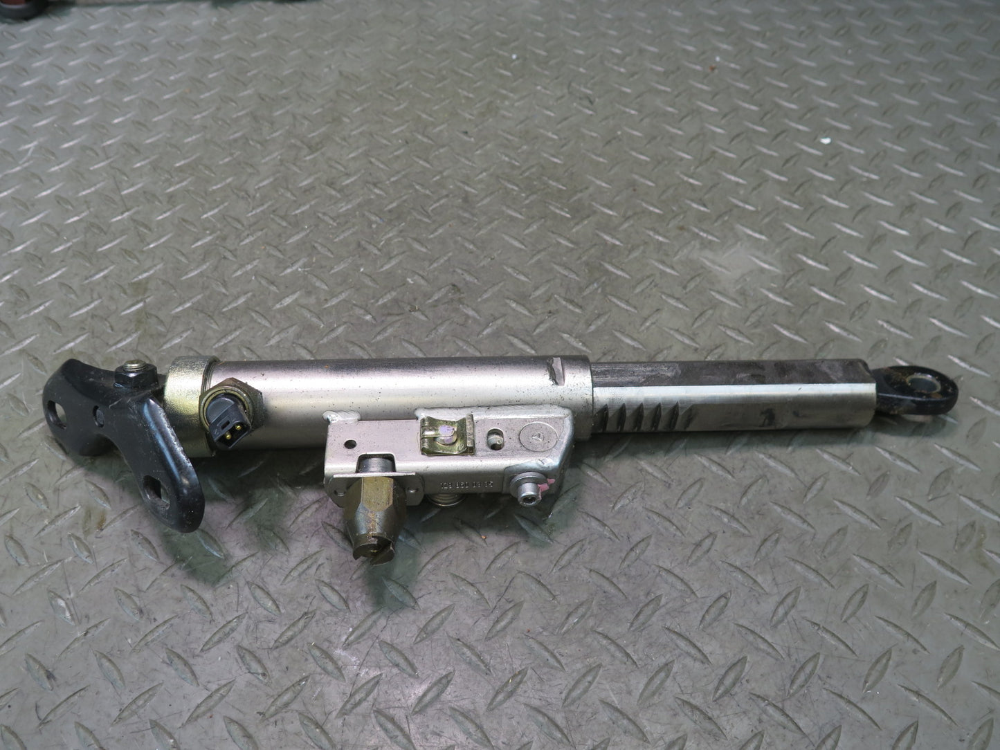 96-02 Mercedes R129 Sl-class Convertible TOP Roof Hydraulic Cylinder Set OEM
