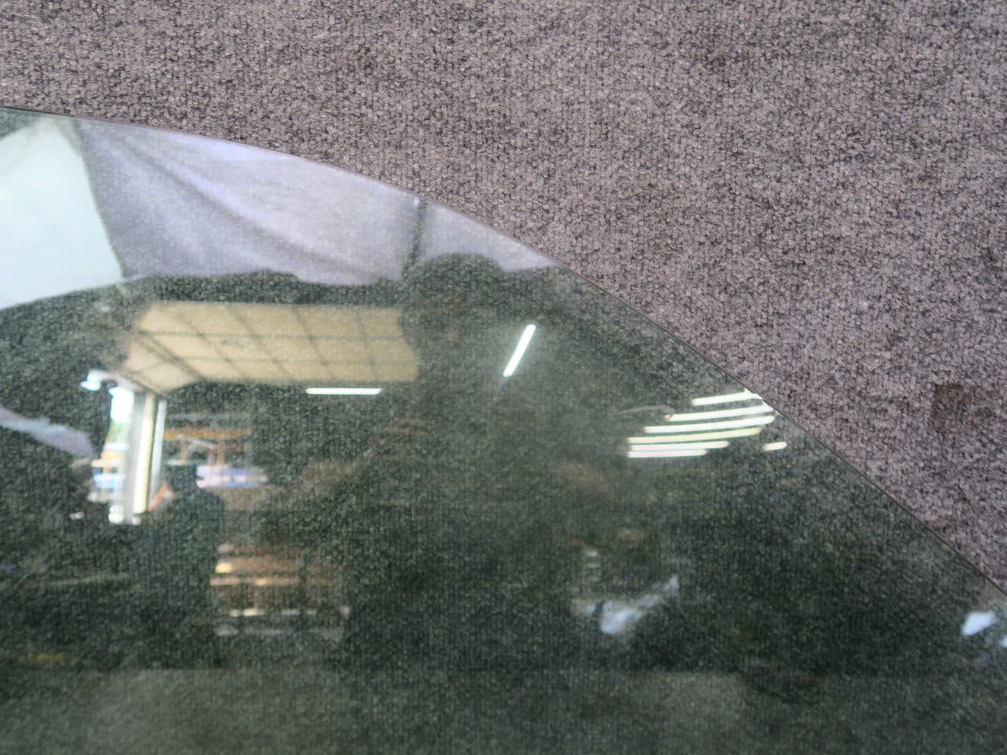 2010-2012 Lexus URJ150L GX460 Front Right Pass Side Door Glass Window