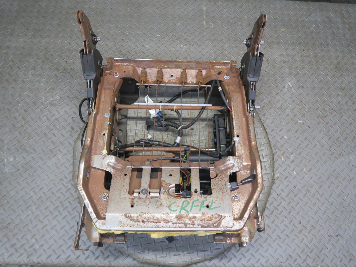 03-06 Chevrolet SSR Left Driver Seat Track w Motors OEM