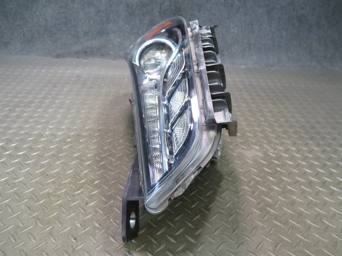 2014-2017 Maserati Ghibli M157 Left Side Adaptive Xenon HID Headlight Lamp