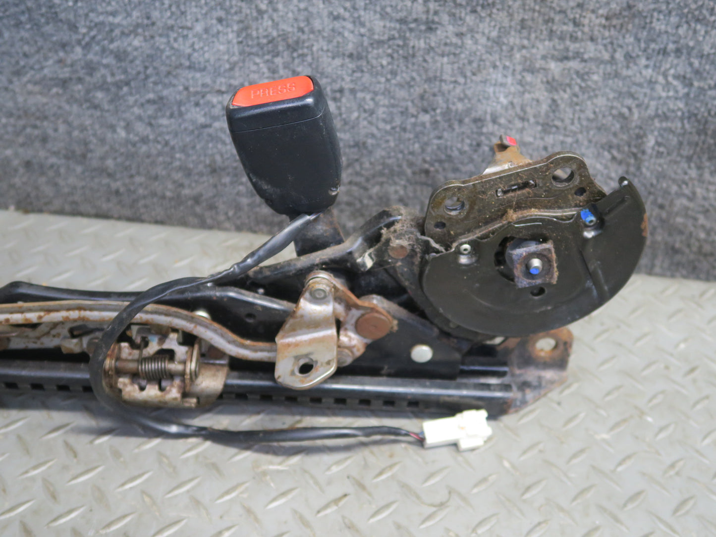 00-02 Toyota MR2 Spyder ZZW30L Front Left Seat Lower Track Rails OEM