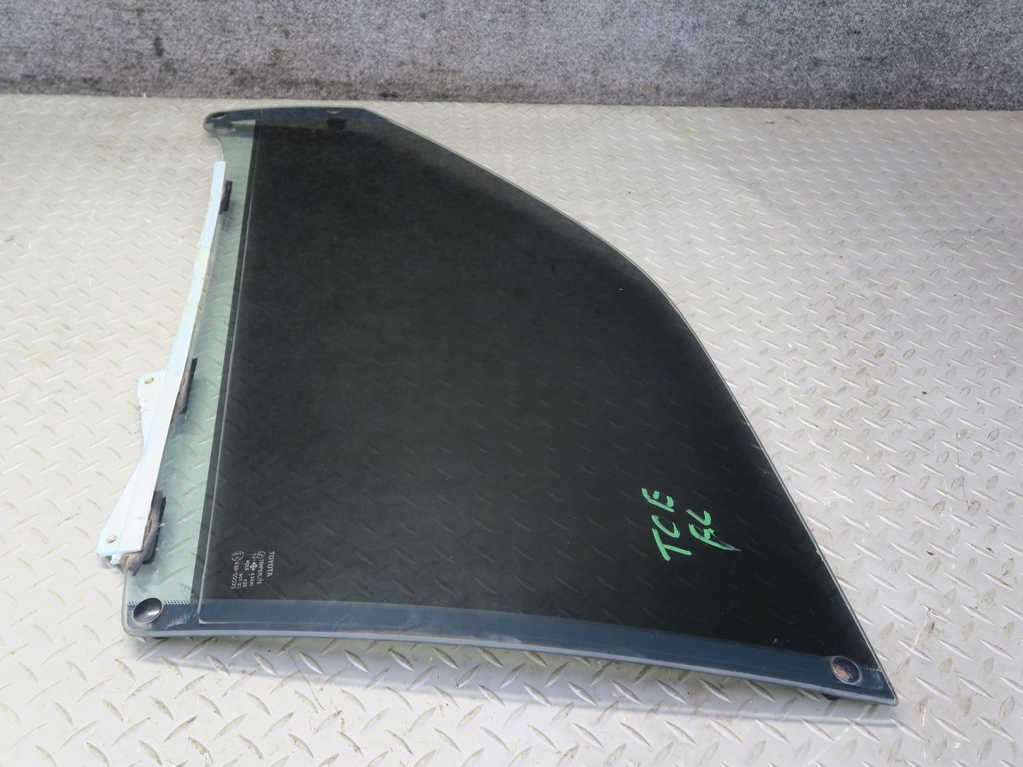 95-97 Toyota Celsior Lexus LS400 UCF20 Front Left Door Glass Window Tinted OEM