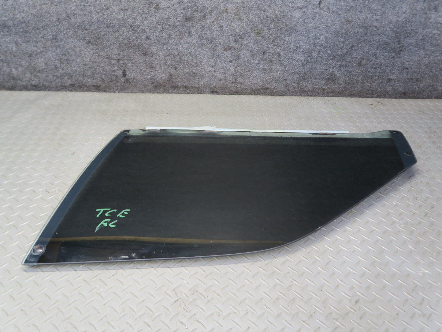95-97 Toyota Celsior Lexus LS400 UCF20 Front Left Door Glass Window Tinted OEM