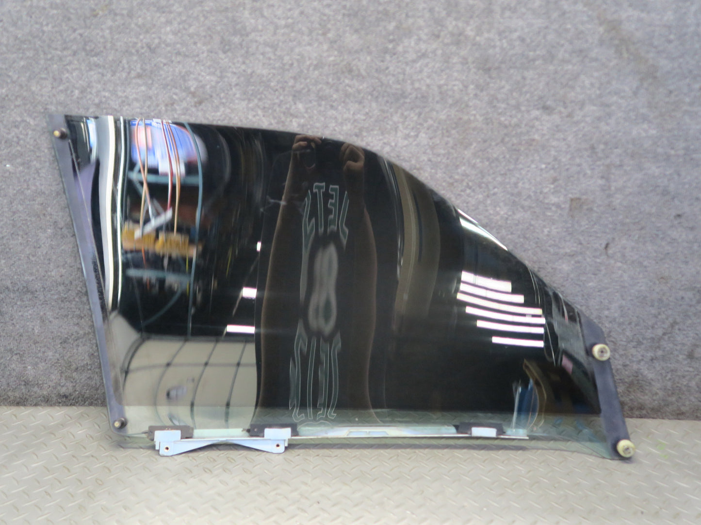 95-97 Toyota Celsior Lexus LS400 UCF20 Front Left Door Glass Window Tinted OEM