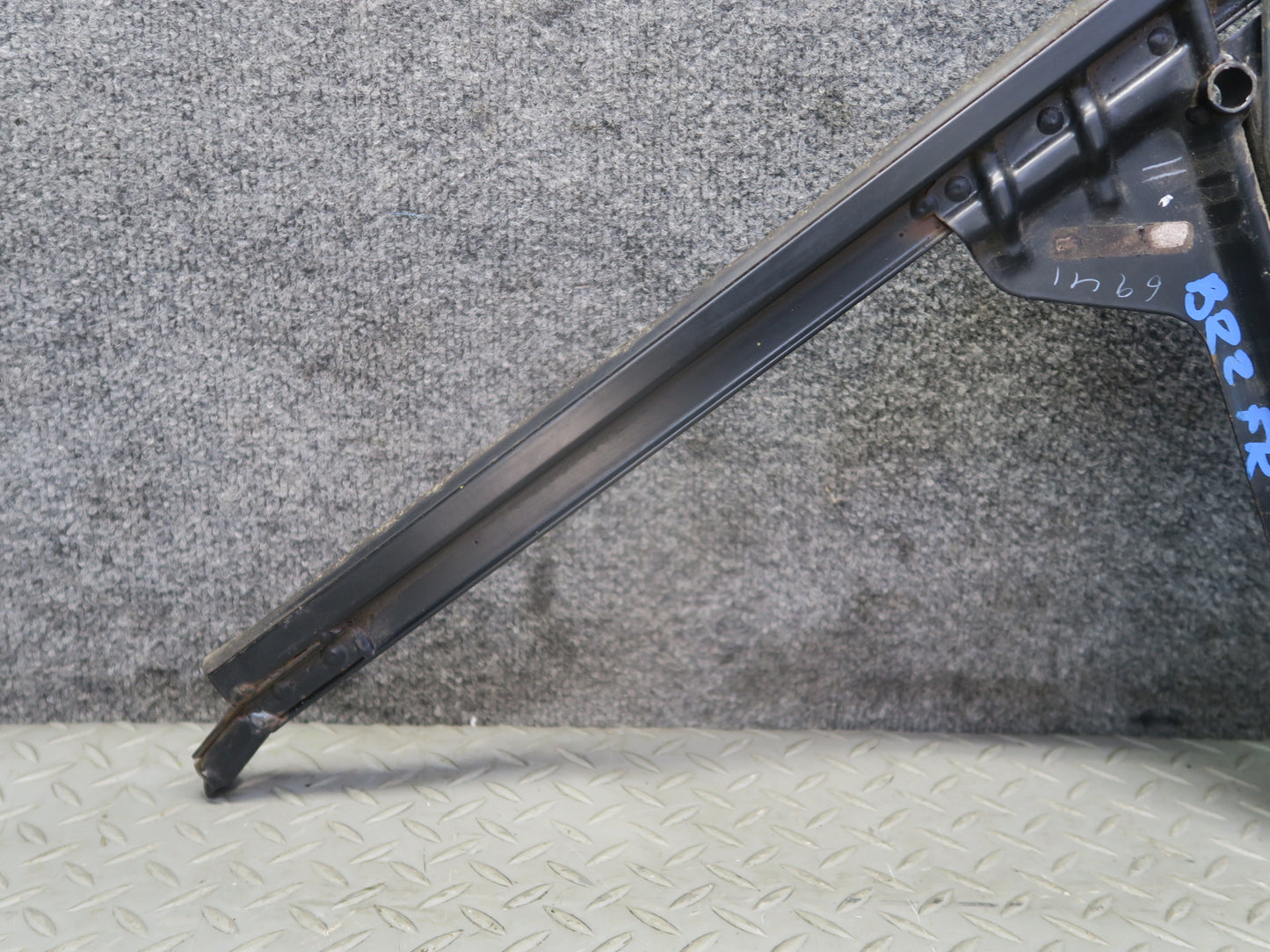 96-02 BMW E36/7 Z3 Roadster Front Right Side Door Fixed Glass Window OEM