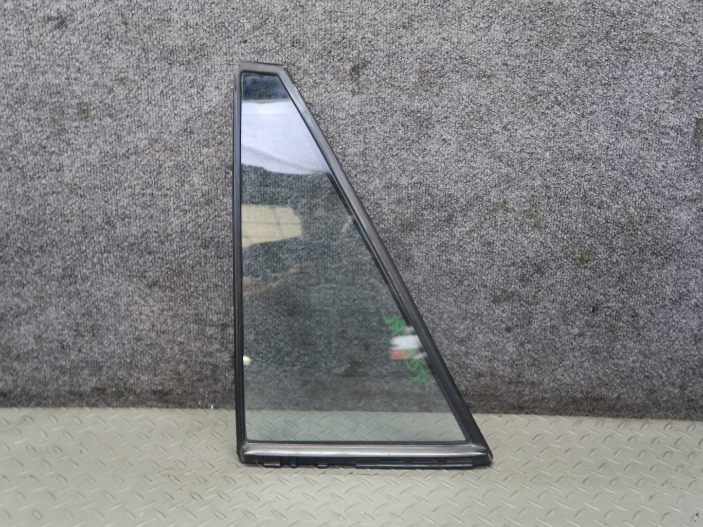 84-88 Toyota Cressida MX73 Sedan Rear Left Door Quarter Window Glass OEM