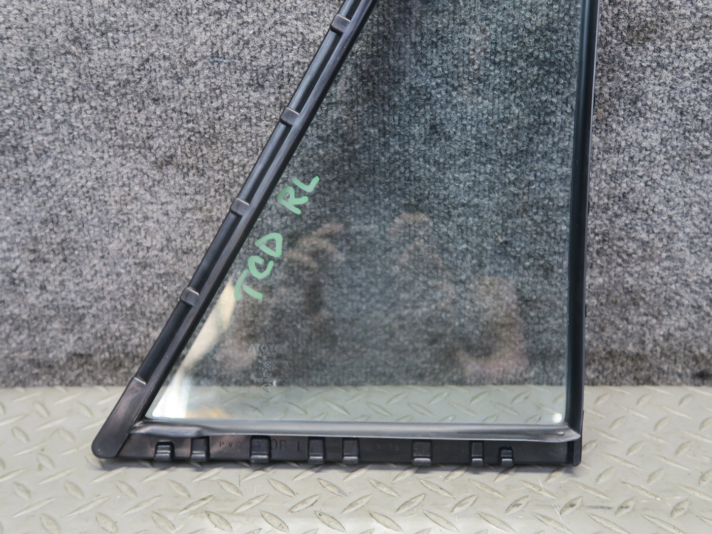 84-88 Toyota Cressida MX73 Sedan Rear Left Door Quarter Window Glass OEM