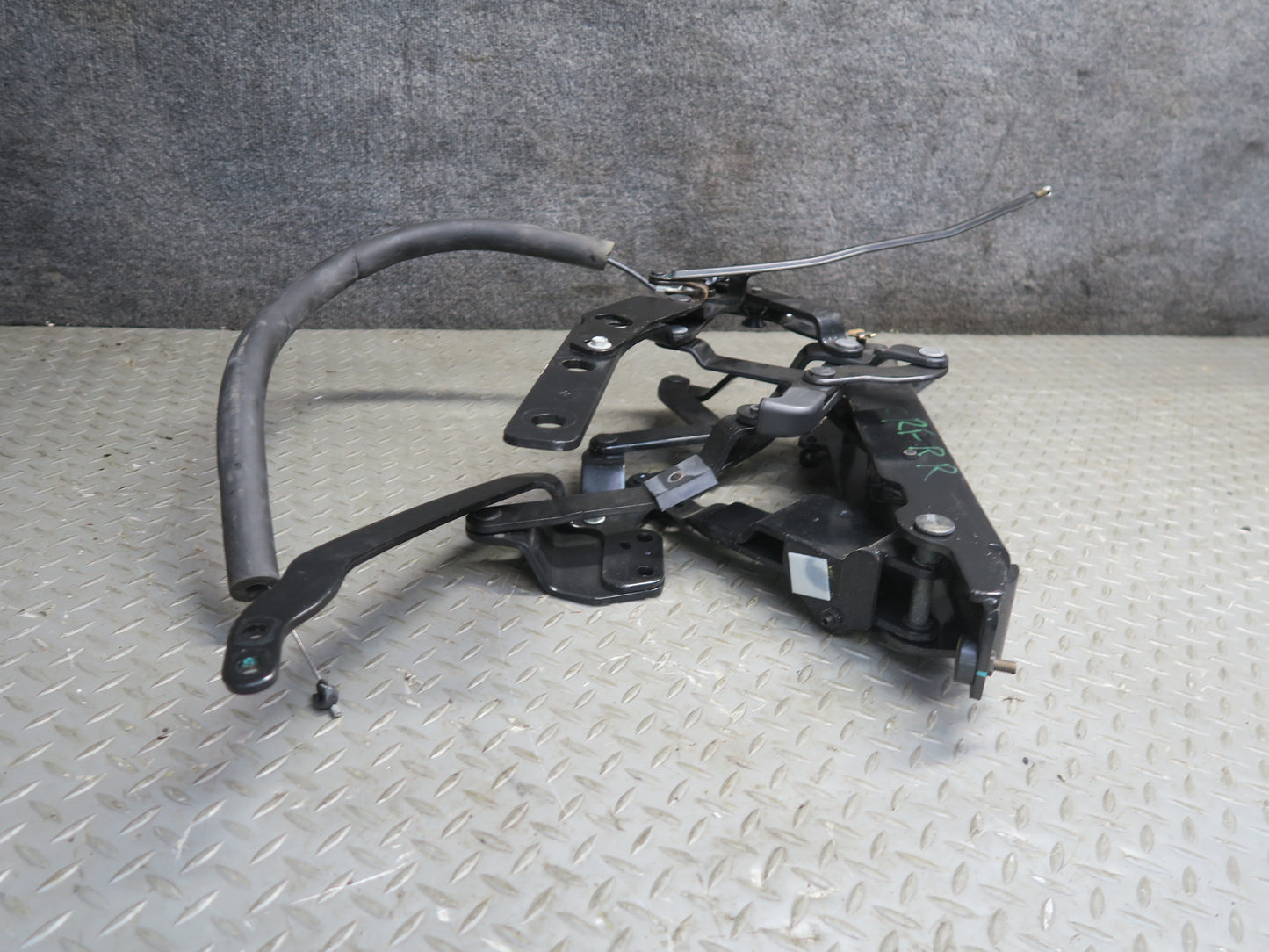 03-06 Chevrolet SSR Convertible Rear Right Roof Hinge OEM