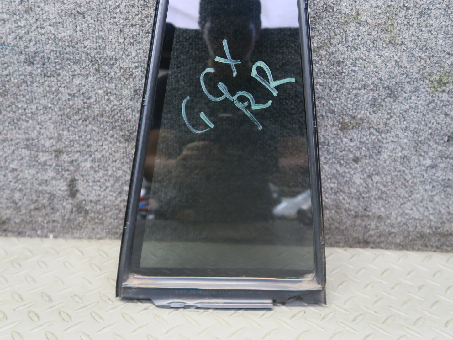 2010-2023 Lexus URJ150L GX460 Rear Right Passenger Side Door Vent Glass Window