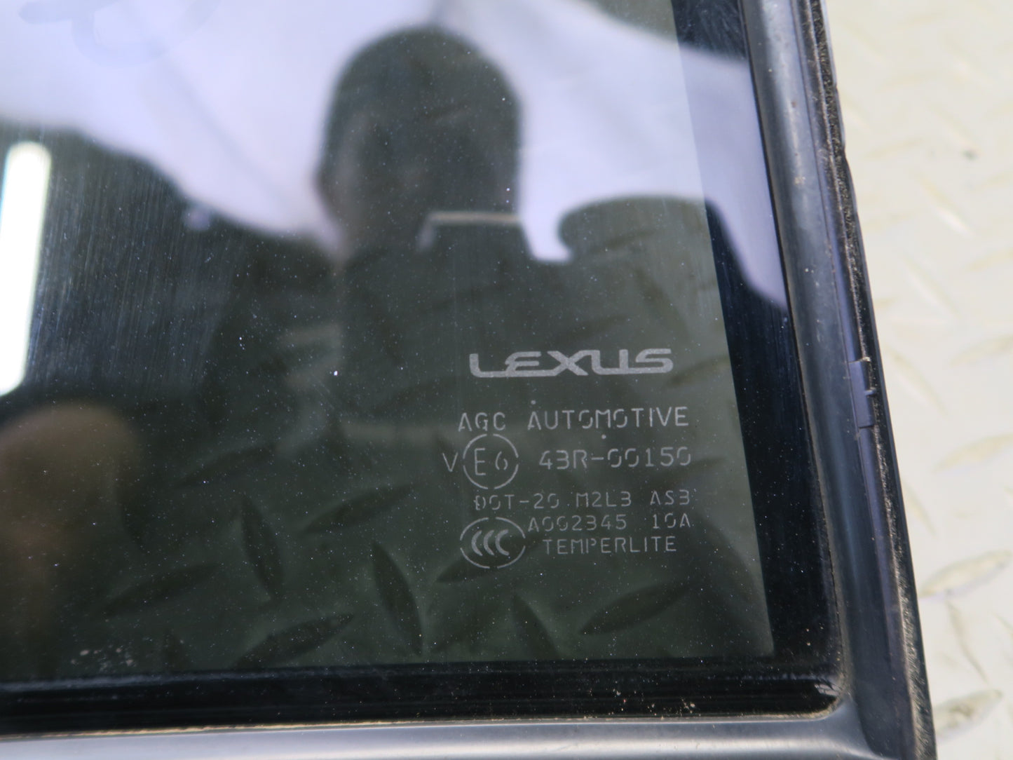 2010-2023 Lexus URJ150L GX460 Rear Left Driver Side Door Vent Glass Window