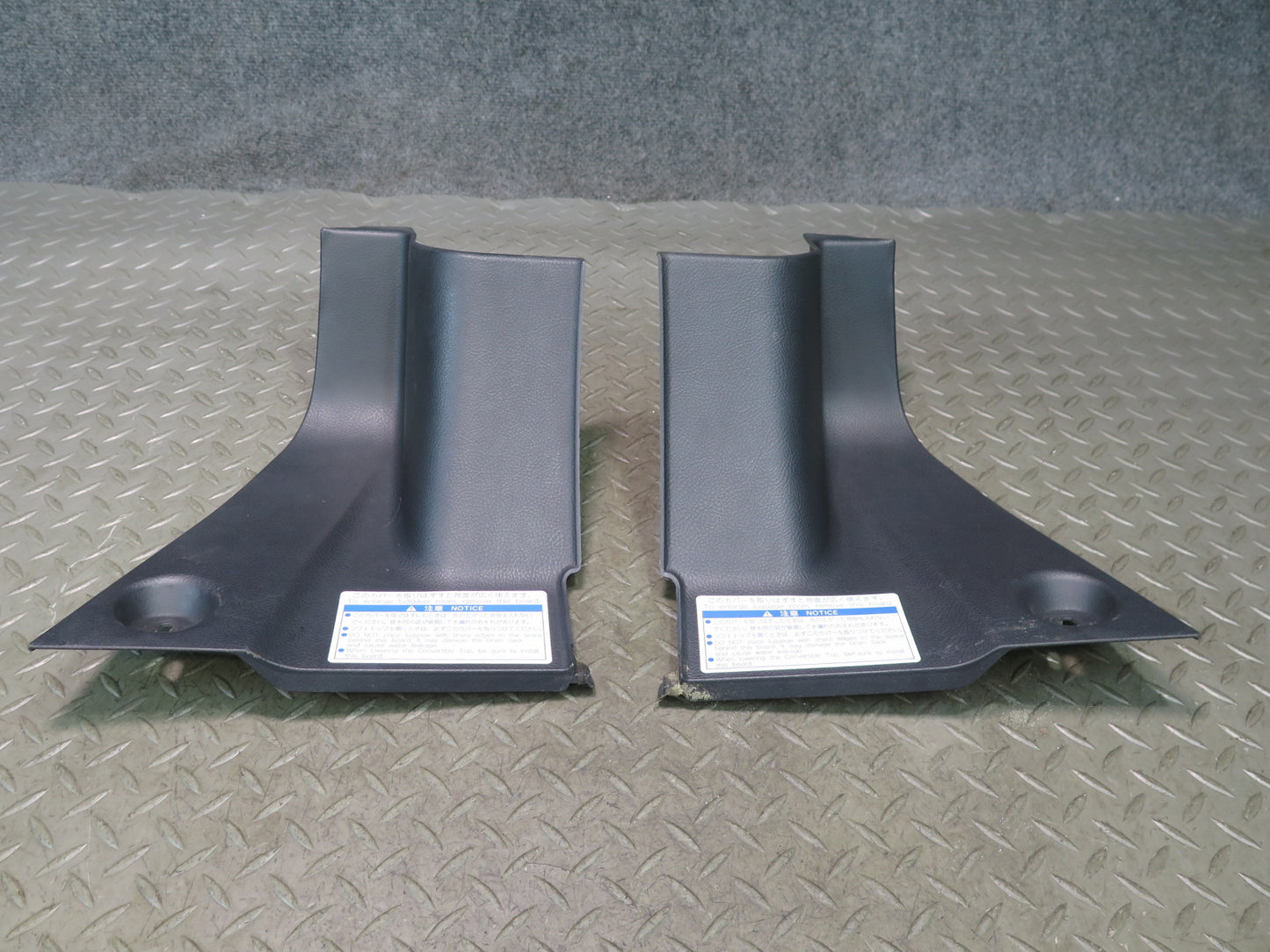 00-05 Toyota MR2 Spyder ZZW30L Set of 2 Rear Separator Board Trim Panel OEM