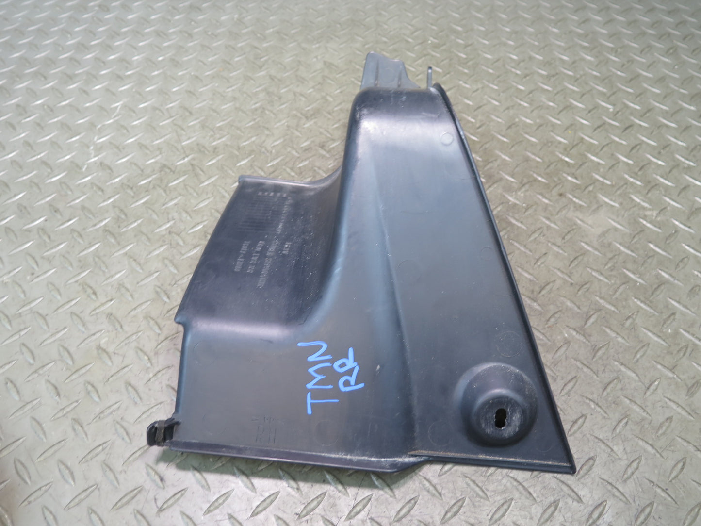 00-05 Toyota MR2 Spyder ZZW30L Set of 2 Rear Separator Board Trim Panel OEM