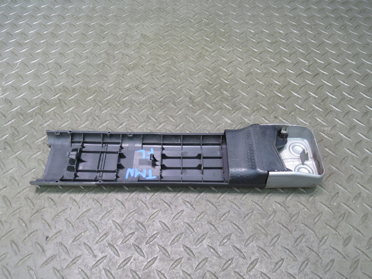 00-05 Toyota MR2 Spyder ZZW30L Dash Brace Front Left & Right Trim Cover Set OEM