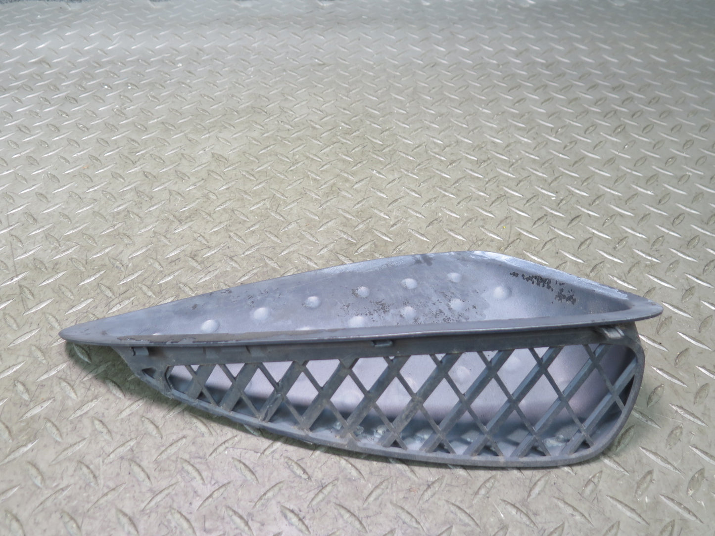 00-02 Toyota MR2 Spyder ZZW30L Set of 2 Rear Quarter Air Vent Scoop Grille OEM