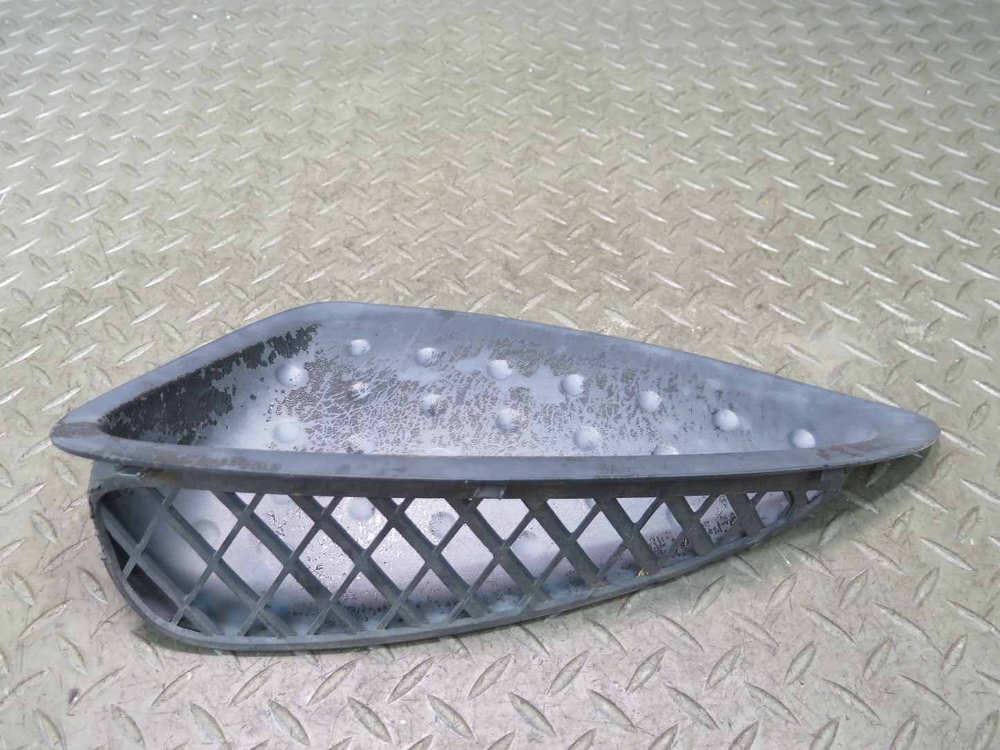00-02 Toyota MR2 Spyder ZZW30L Set of 2 Rear Quarter Air Vent Scoop Grille OEM