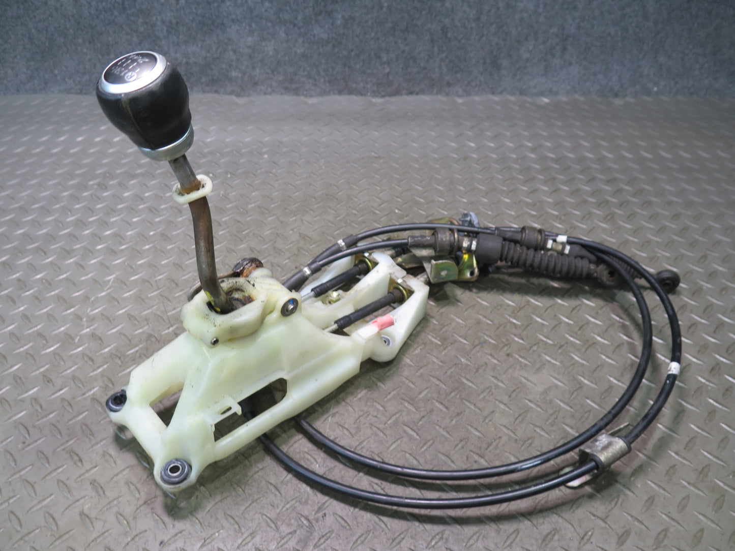00-05 Toyota MR2 Spyder ZZW30L M/T Manual Transmission Shifter w Cables OEM