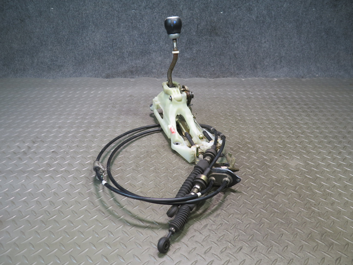 00-05 Toyota MR2 Spyder ZZW30L M/T Manual Transmission Shifter w Cables OEM