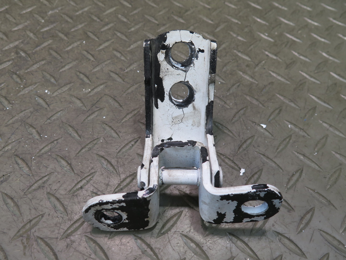 00-05 Toyota MR2 Spyder ZZW30L Set of 2 Left Door Upper & Lower Hinge OEM