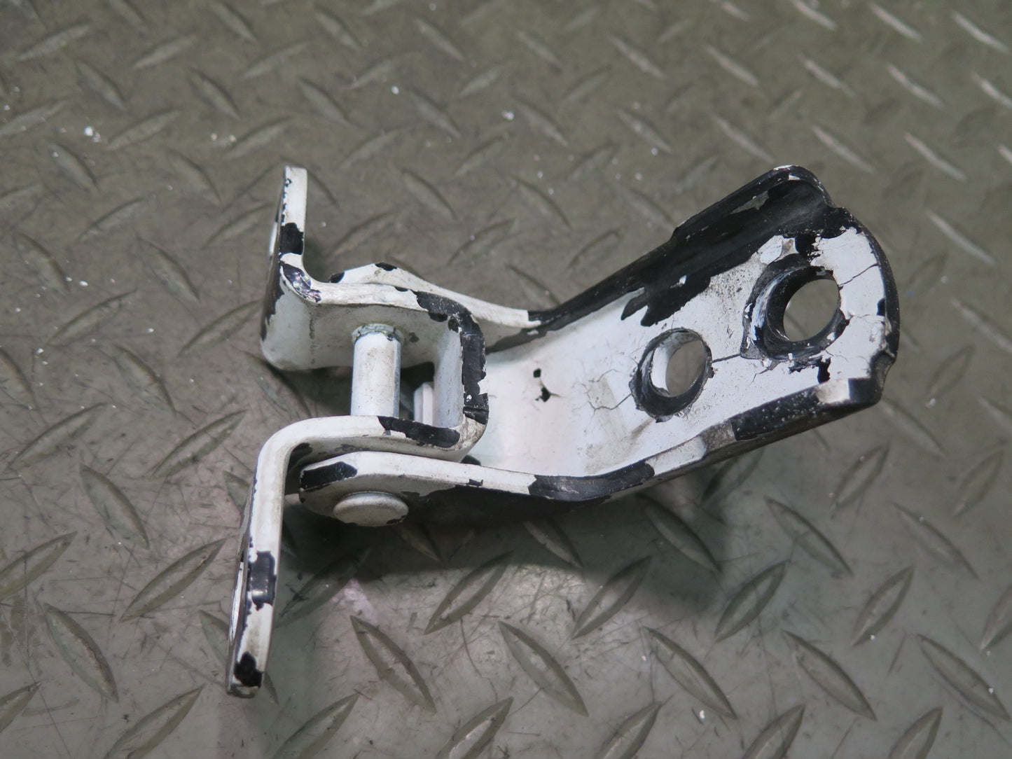 00-05 Toyota MR2 Spyder ZZW30L Set of 2 Left Door Upper & Lower Hinge OEM