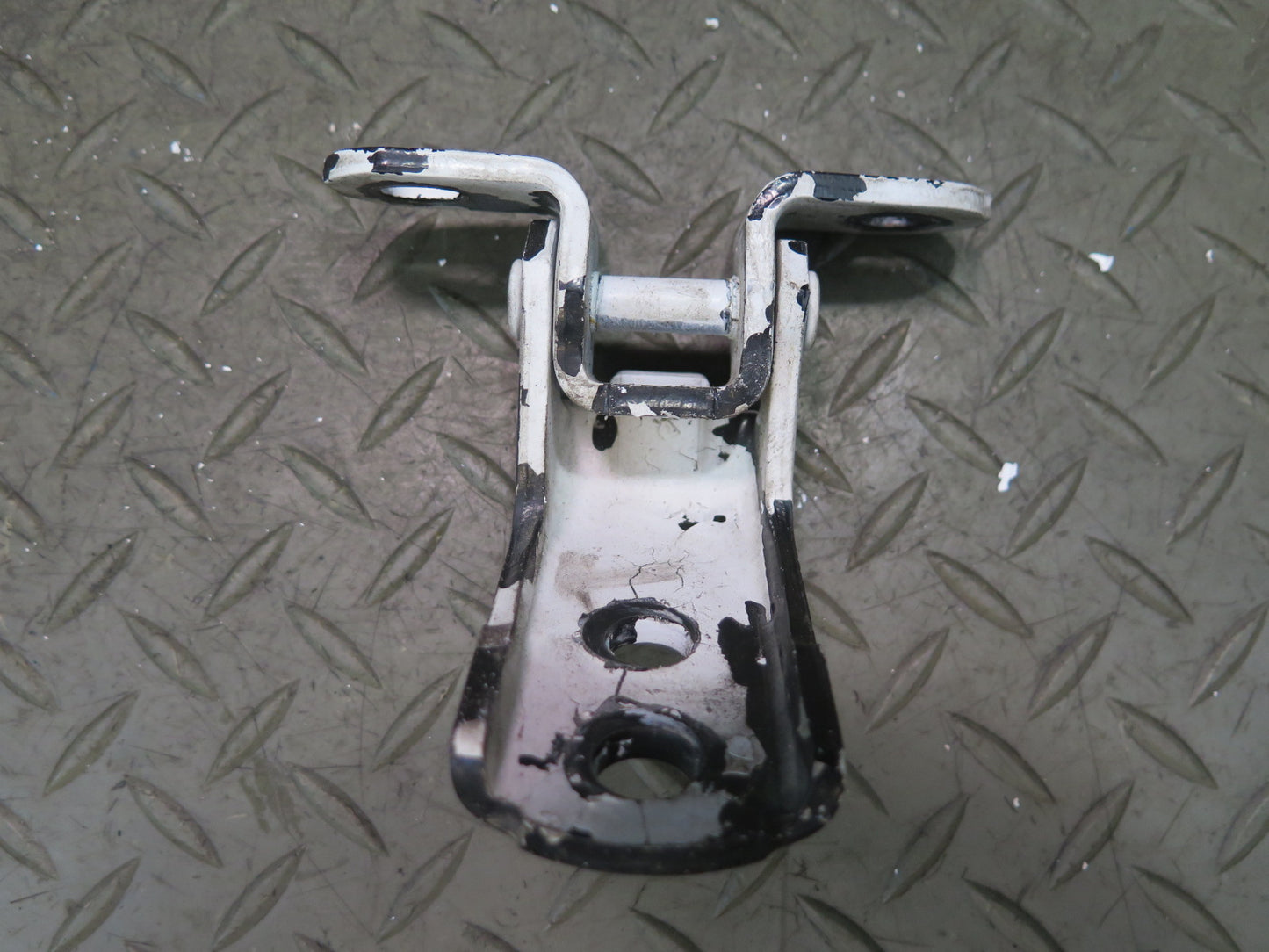 00-05 Toyota MR2 Spyder ZZW30L Set of 2 Left Door Upper & Lower Hinge OEM