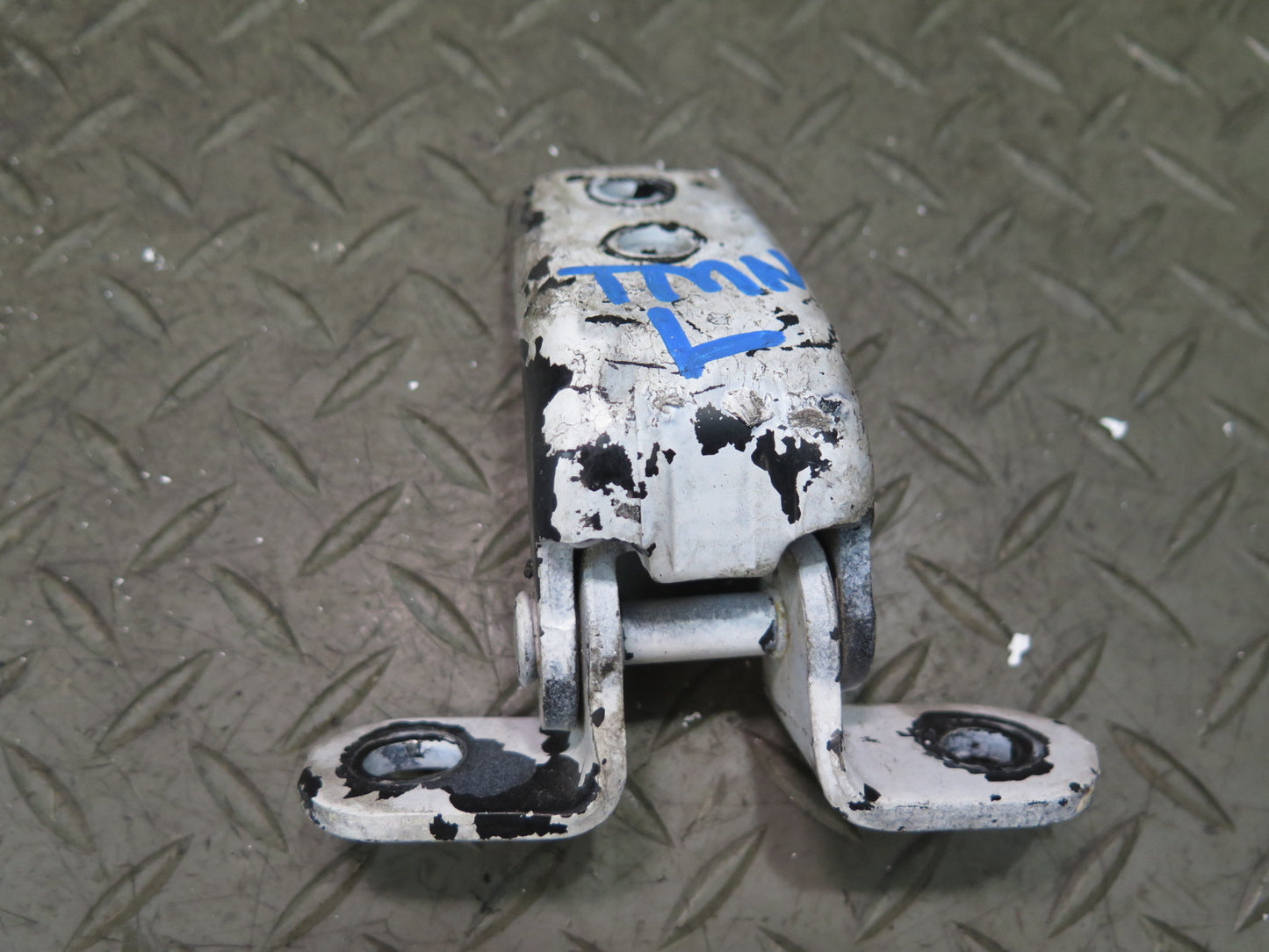 00-05 Toyota MR2 Spyder ZZW30L Set of 2 Left Door Upper & Lower Hinge OEM
