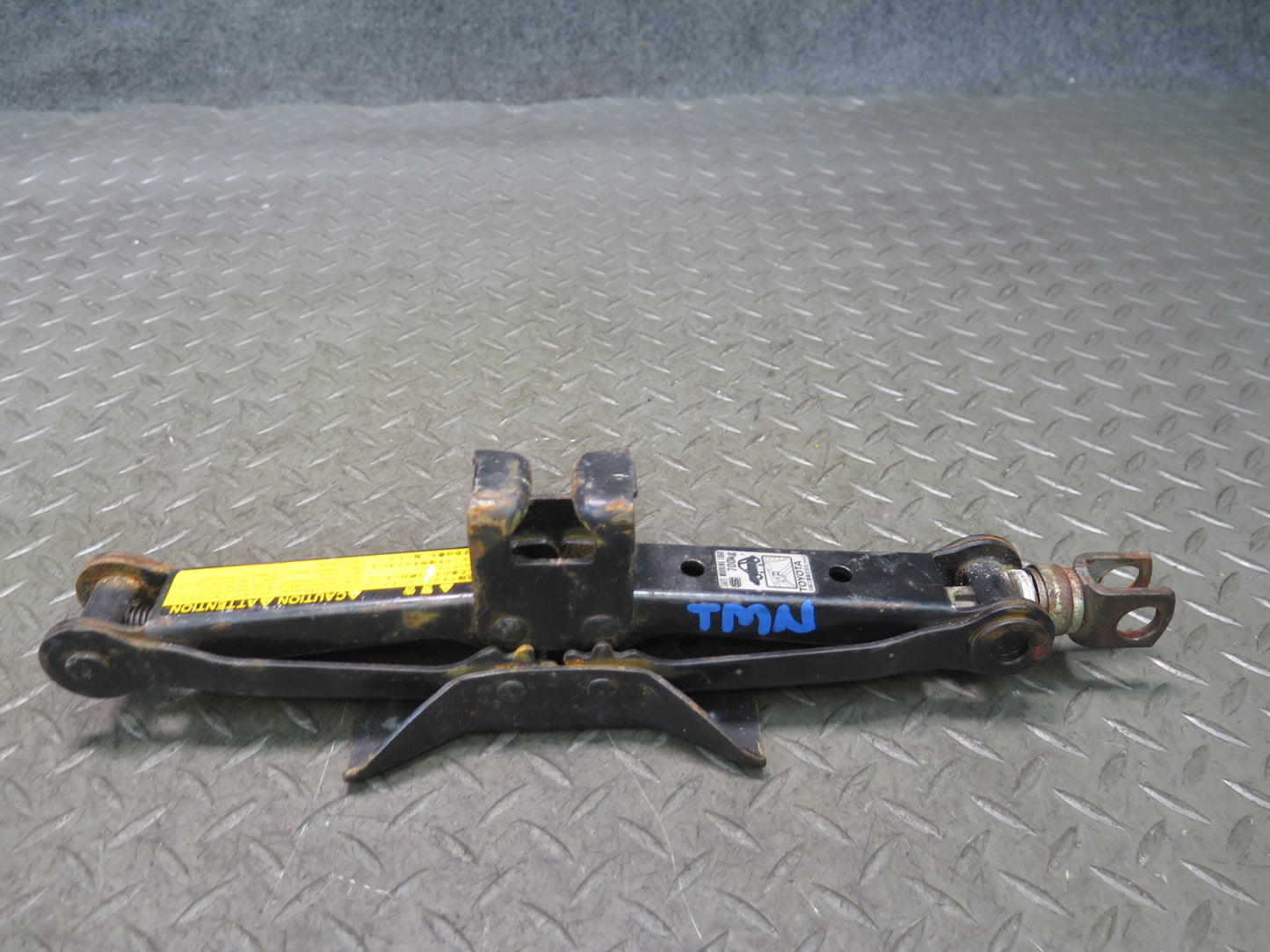 00-05 Toyota MR2 Spyder ZZW30L Emergency Spare Tire Lift Jack OEM
