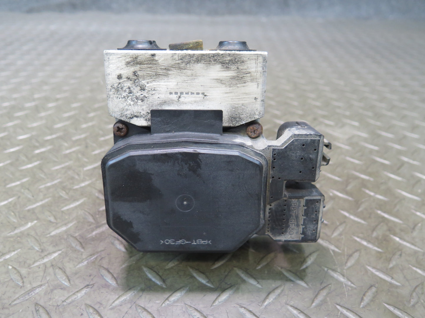 00-02 Toyota MR2 Spyder ZZW30L Anti Lock Brake ABS Pump Module 44510-17080 OEM