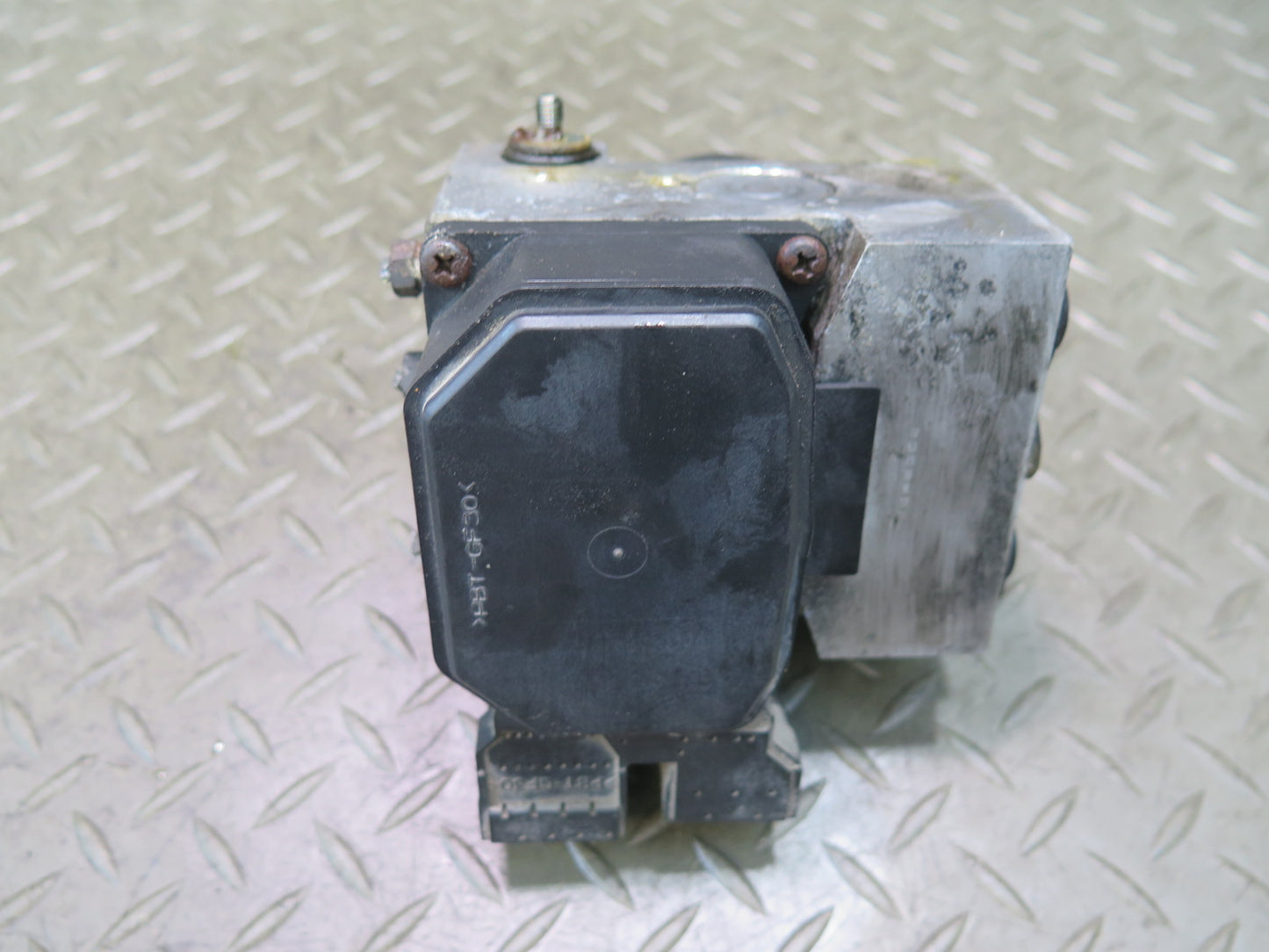 00-02 Toyota MR2 Spyder ZZW30L Anti Lock Brake ABS Pump Module 44510-17080 OEM
