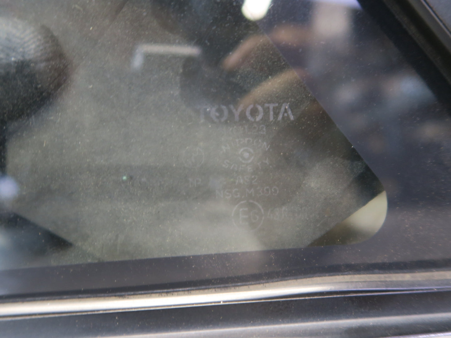 84-86 Toyota Cressida MX73 Sedan Rear Left Quarter Window Glass w Molding OEM