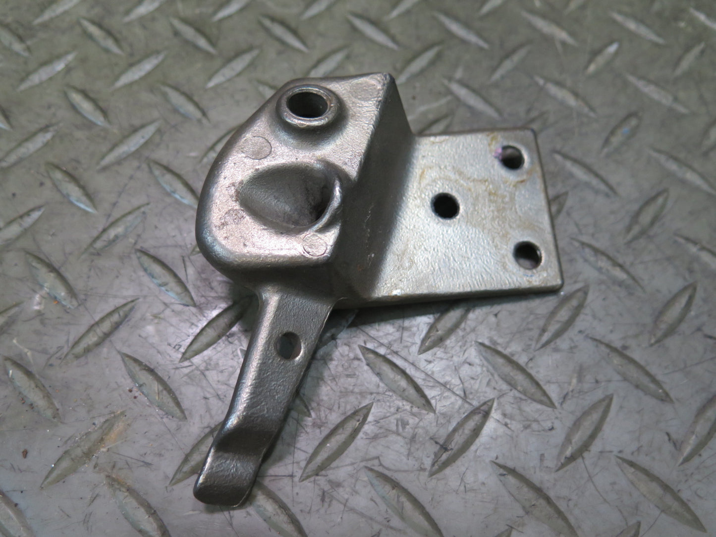 96-02 BMW E36/7 Z3 Roadster Set of 2 Left & Right TOP Roof Base Plate OEM
