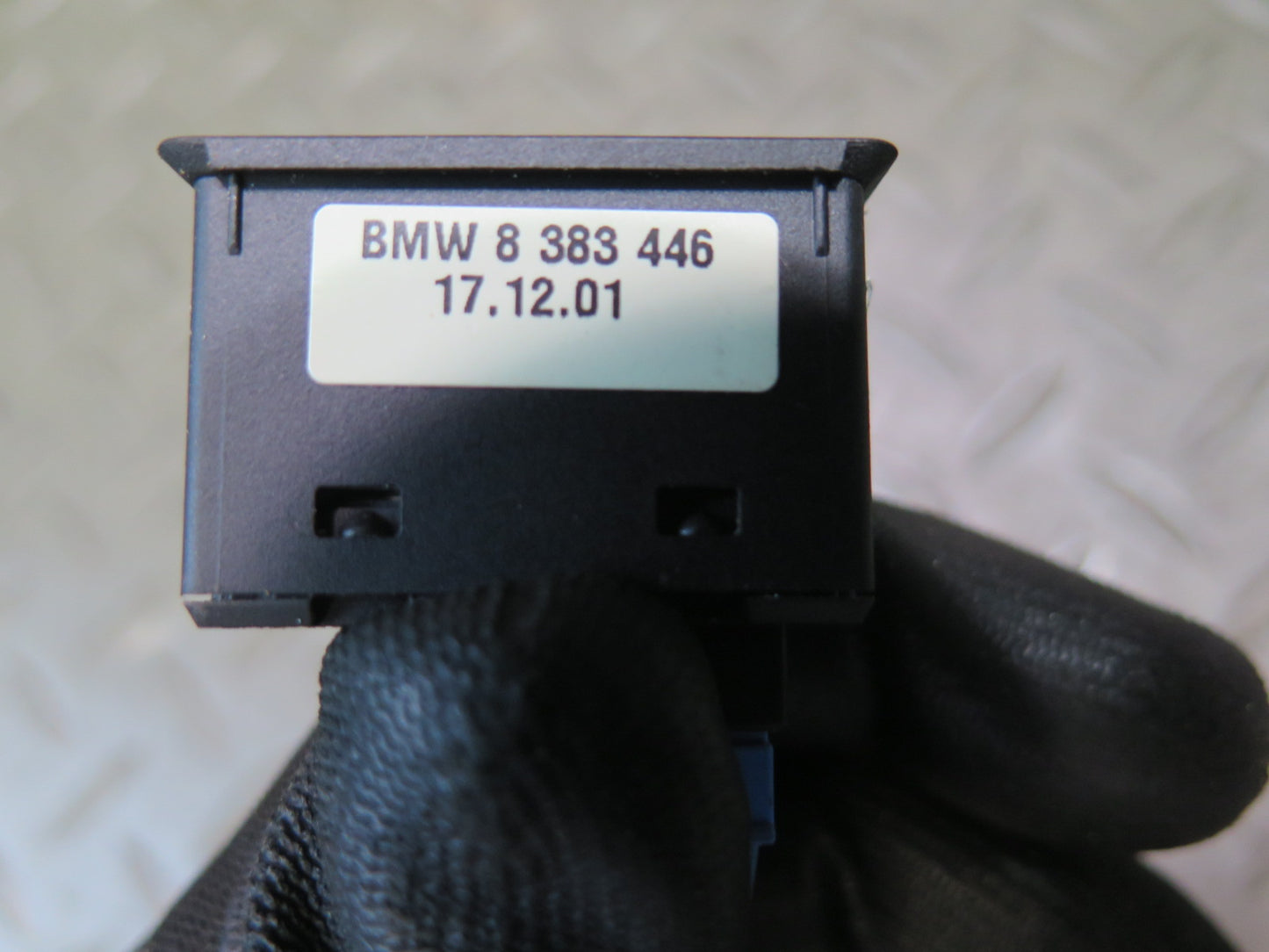 00-02 BMW E36/7 Z3 DSC Dynamic Stability Control Button Switch 8383446 OEM