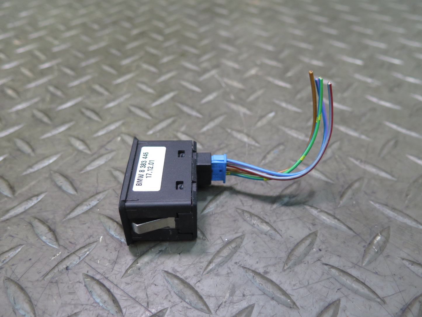 00-02 BMW E36/7 Z3 DSC Dynamic Stability Control Button Switch 8383446 OEM