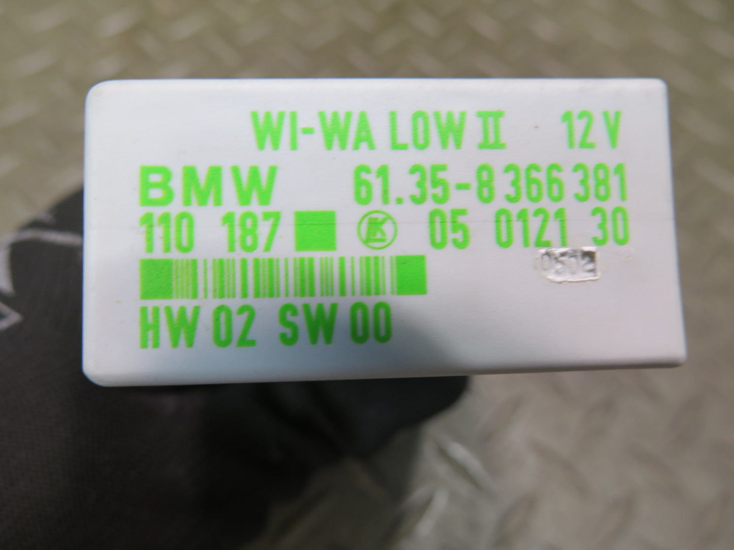 96-02 BMW E36/7 Z3 Windshield Wiper Relay Control Module 8366381 OEM