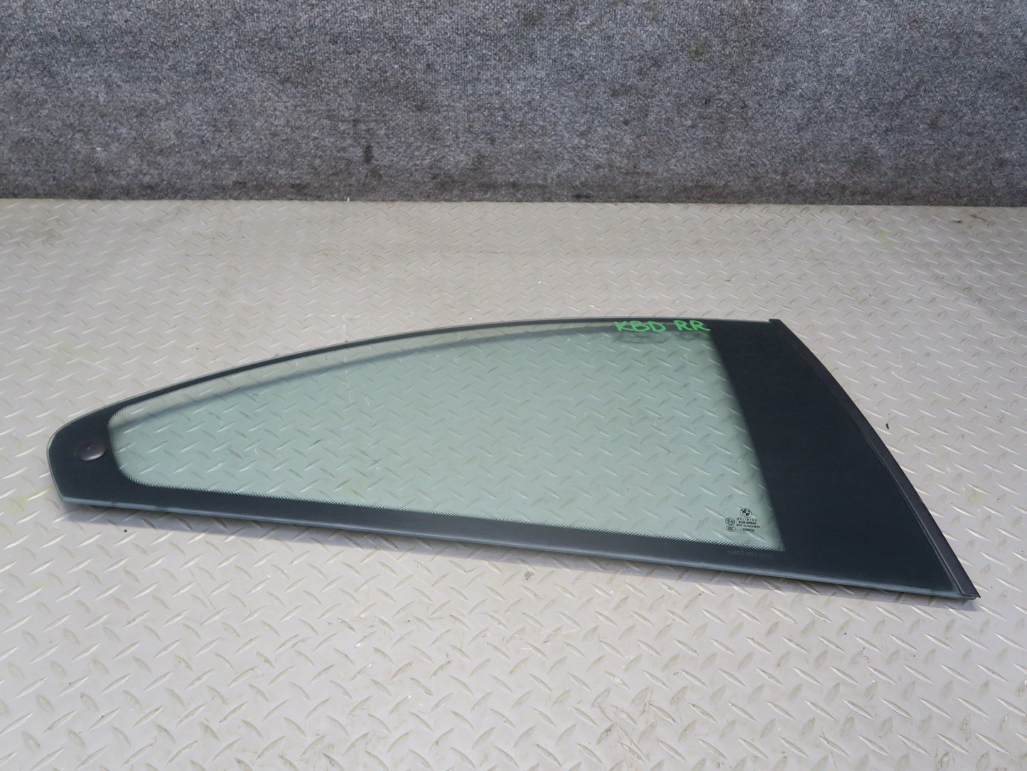 2001-2006 BMW E46 M3 Coupe Rear Right Quarter Glass Window w Weatherstrip Seal