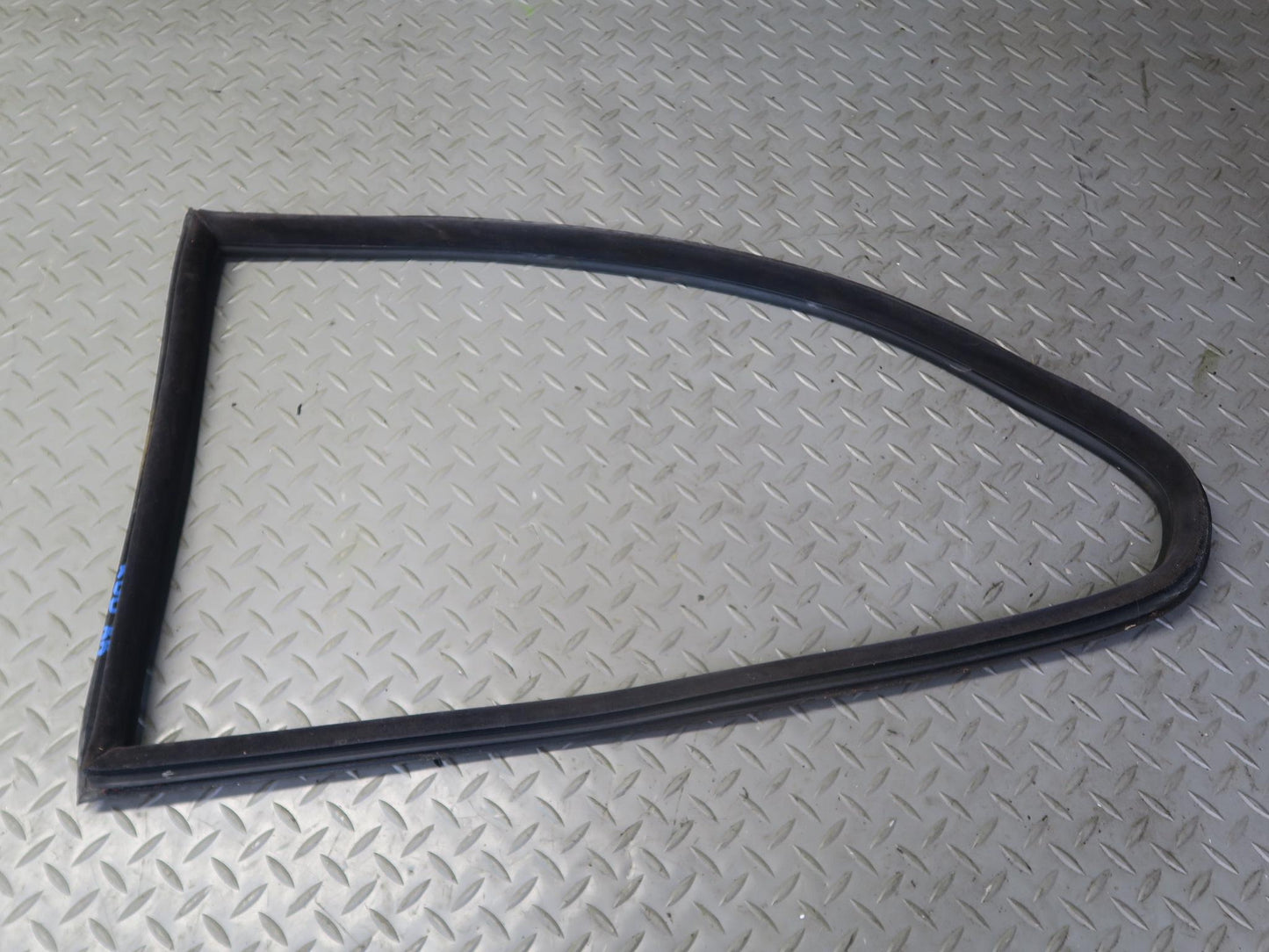 2001-2006 BMW E46 M3 Coupe Rear Right Quarter Glass Window w Weatherstrip Seal
