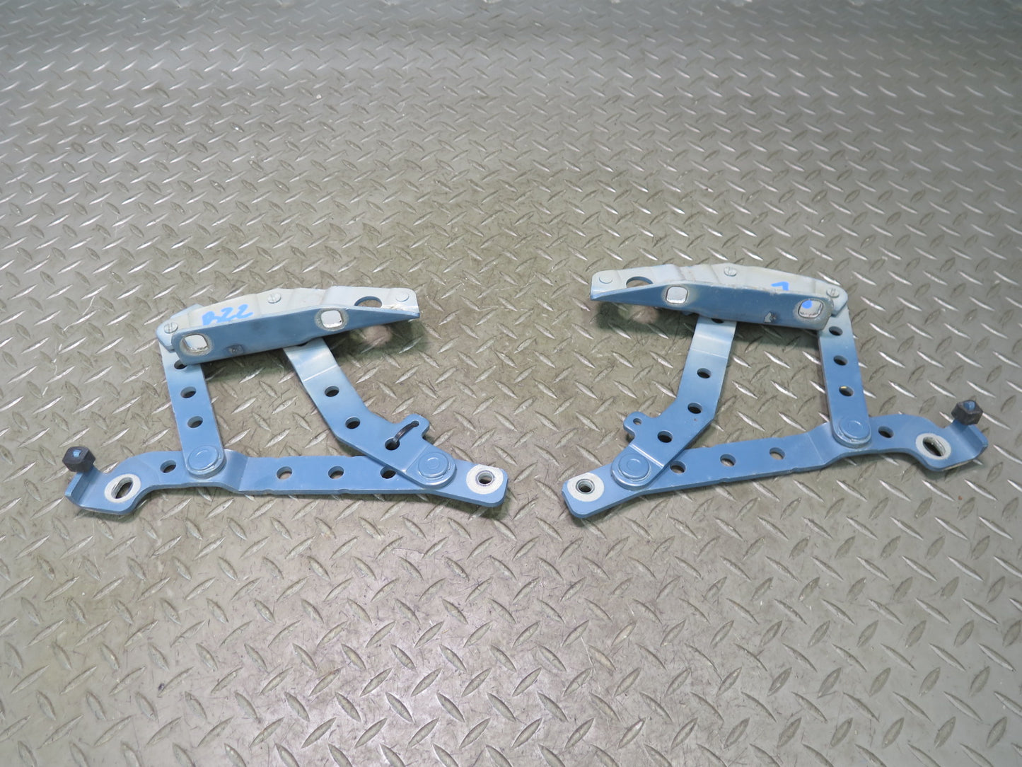 96-02 BMW E36/7 Z3 Set of 2 Front Left & Right Hood Bonnet Hinge Black OEM
